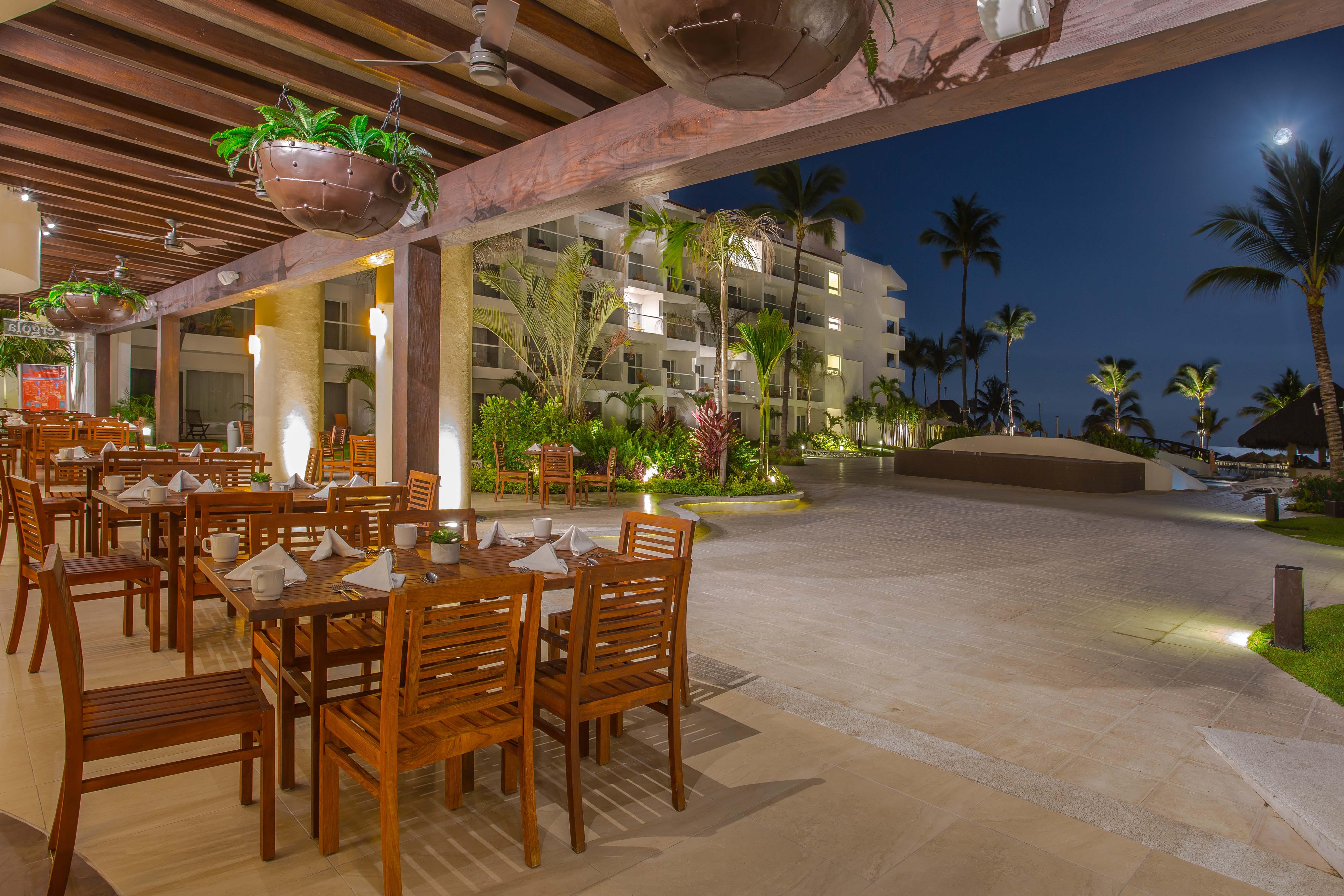 Resort Marival Emotions & Riviera Nayarit By Mercure